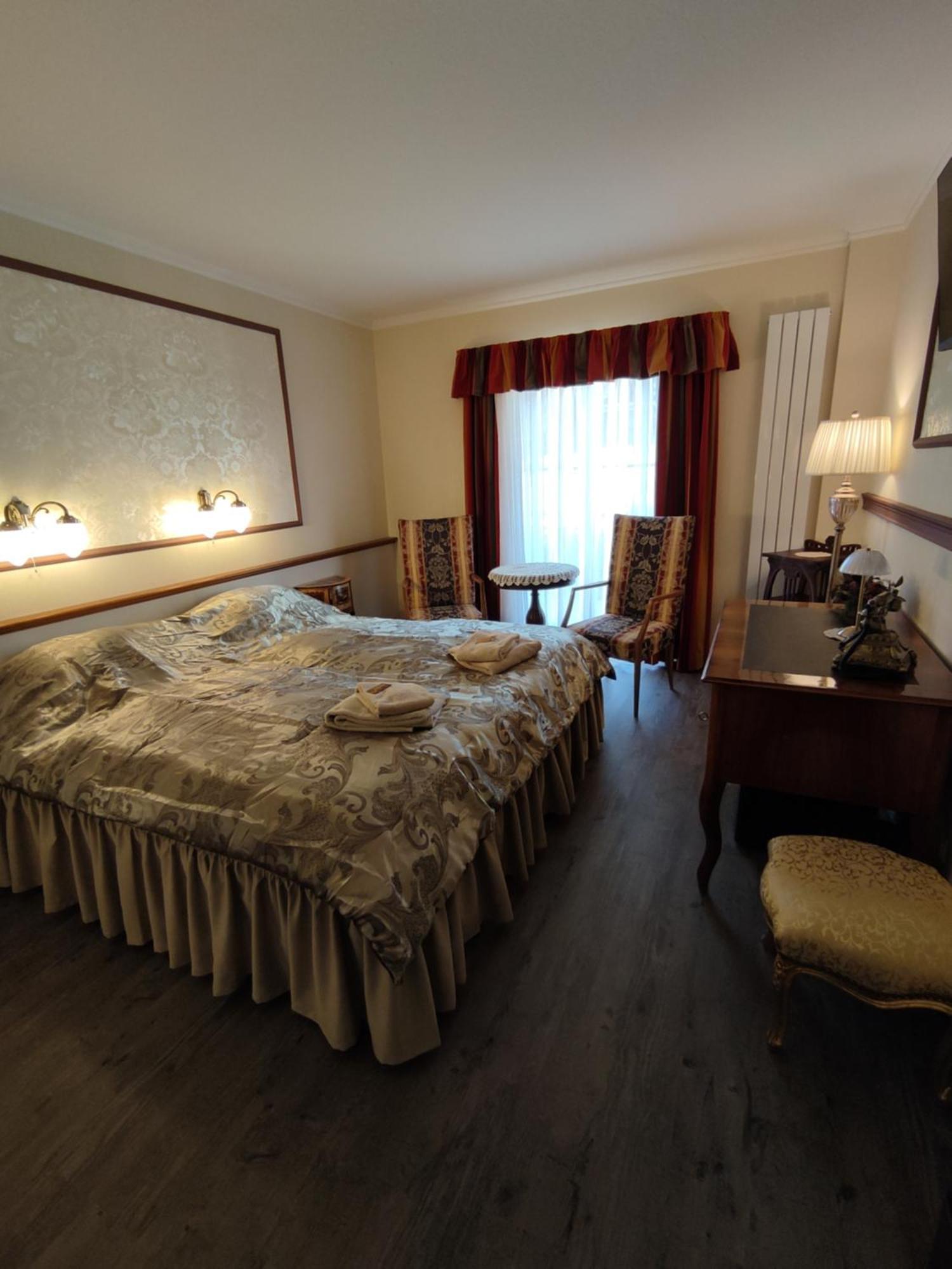 Pilgrims Inn Kreischa Dış mekan fotoğraf