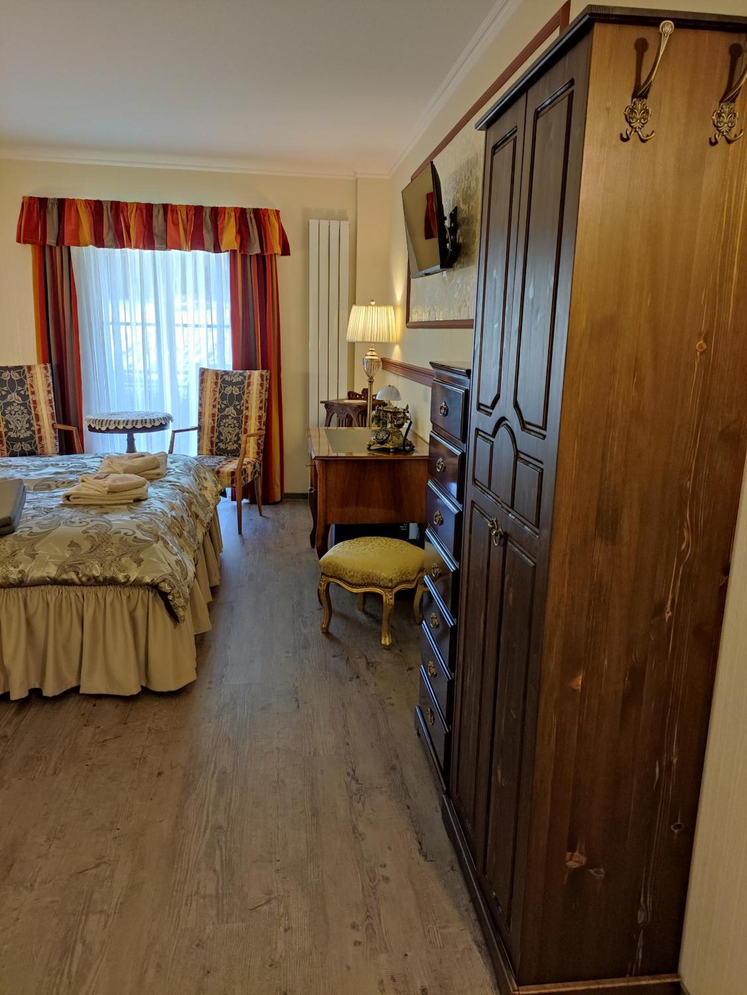 Pilgrims Inn Kreischa Dış mekan fotoğraf